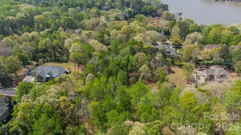 8113 Bay View Lane Belmont NC 28012