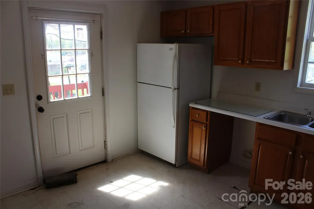718 Live Oak Street Shelby NC 28151