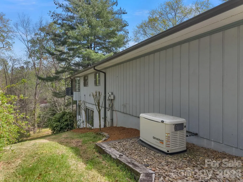 140 Meadowlark Drive Tryon NC 28782