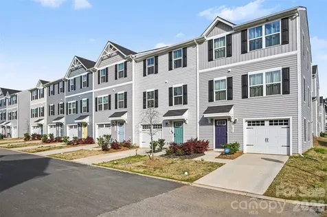 5051 Daybell Street Charlotte NC 28214