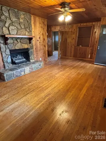 819 N Piedmont Avenue Kings Mountain NC 28086