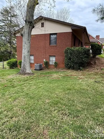 819 N Piedmont Avenue Kings Mountain NC 28086