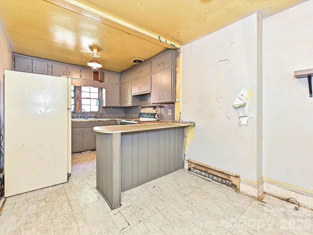 2629 Ringwood Street Charlotte NC 28208