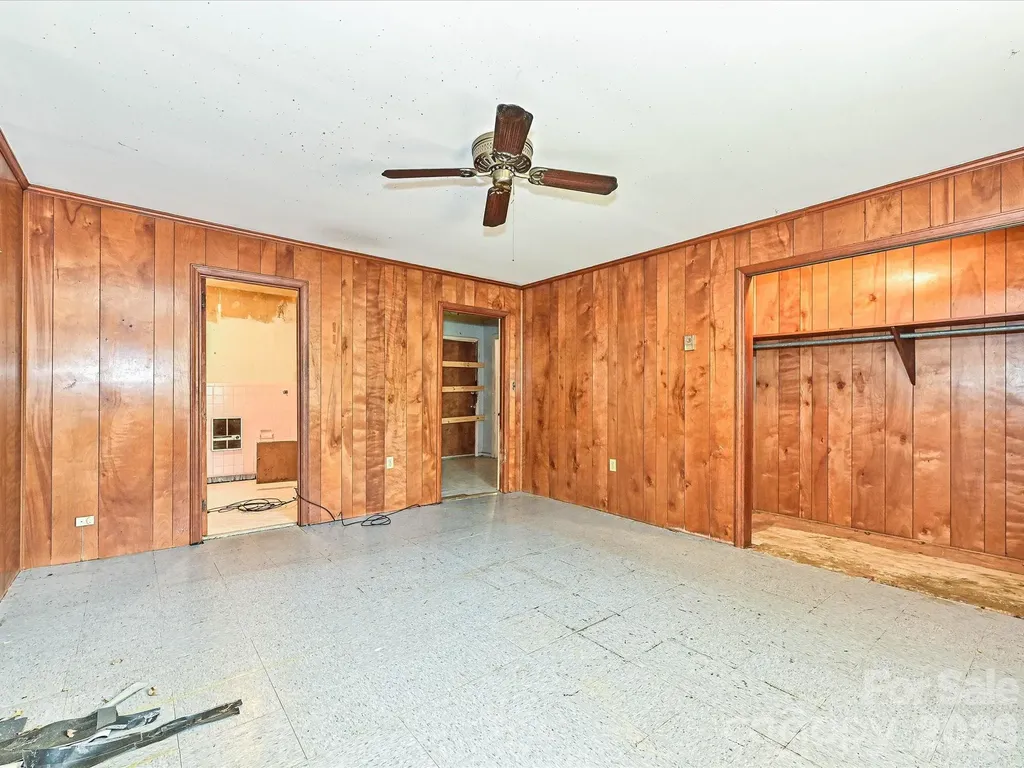 2629 Ringwood Street Charlotte NC 28208