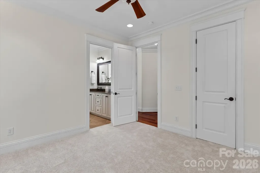 17821 Carlow Road Cornelius NC 28031
