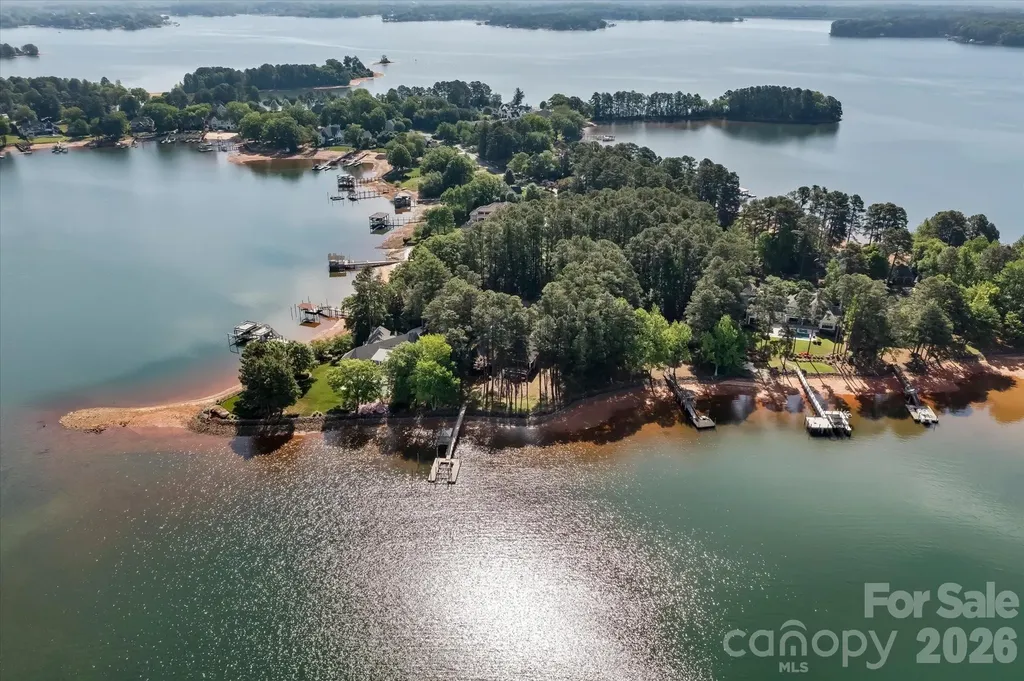 17821 Carlow Road Cornelius NC 28031