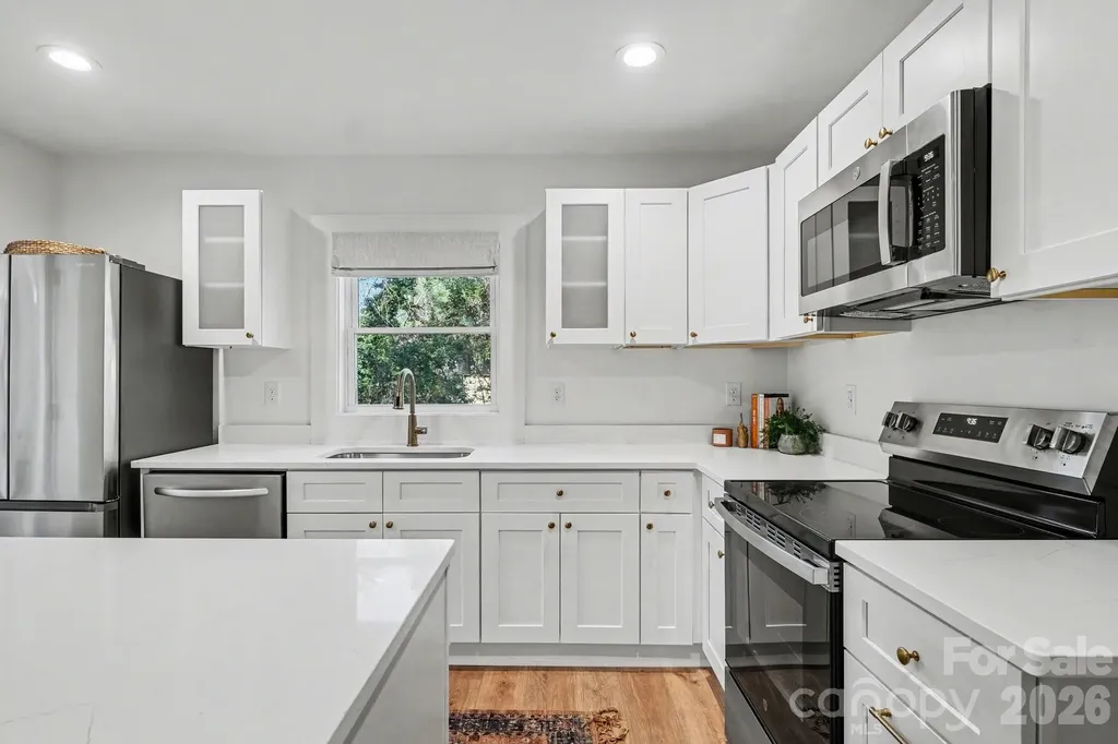 353 Kelly Street Statesville NC 28677