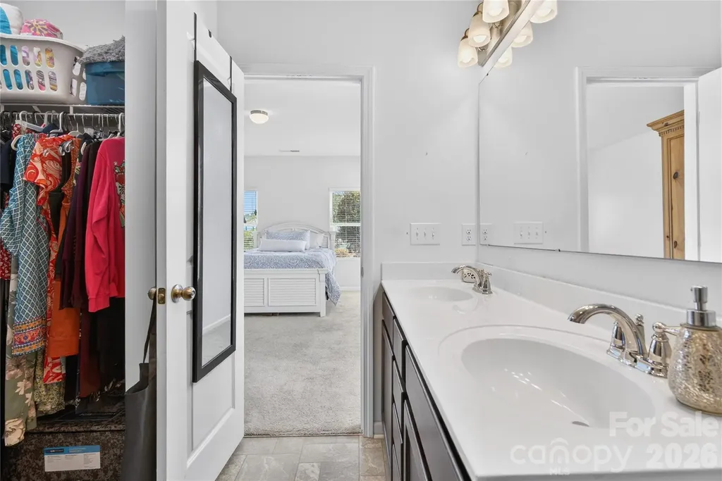 105 Brookshire Lane Statesville NC 28677