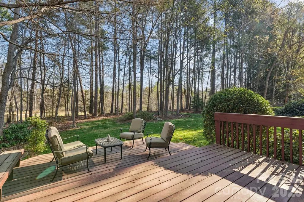 152 Lockerbie Lane Mooresville NC 28115