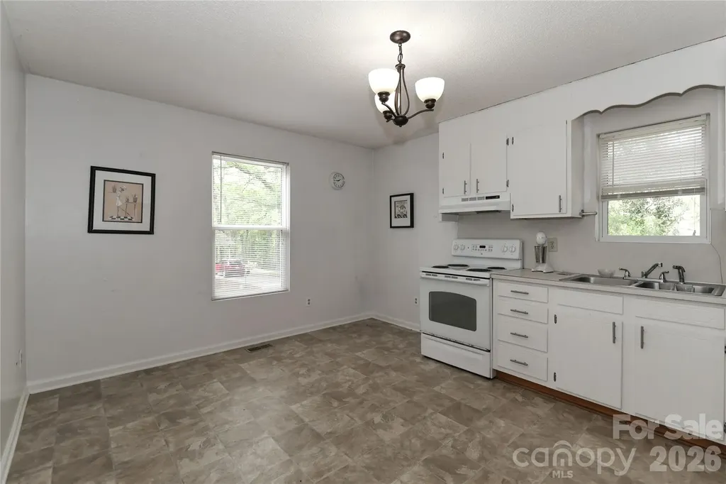 545 Gantt Street Mooresville NC 28115