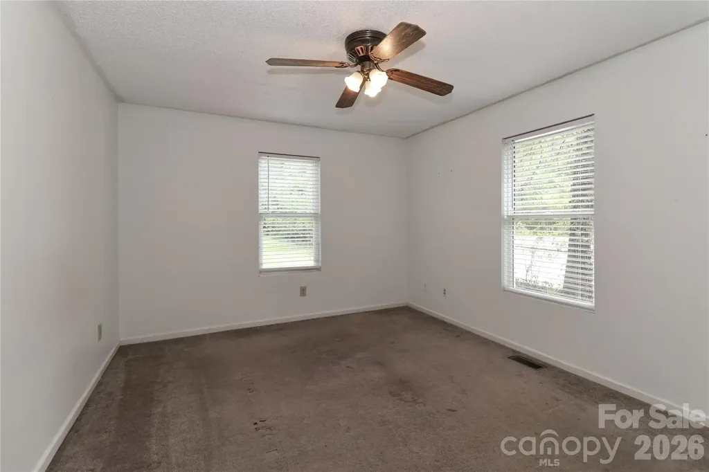 545 Gantt Street Mooresville NC 28115