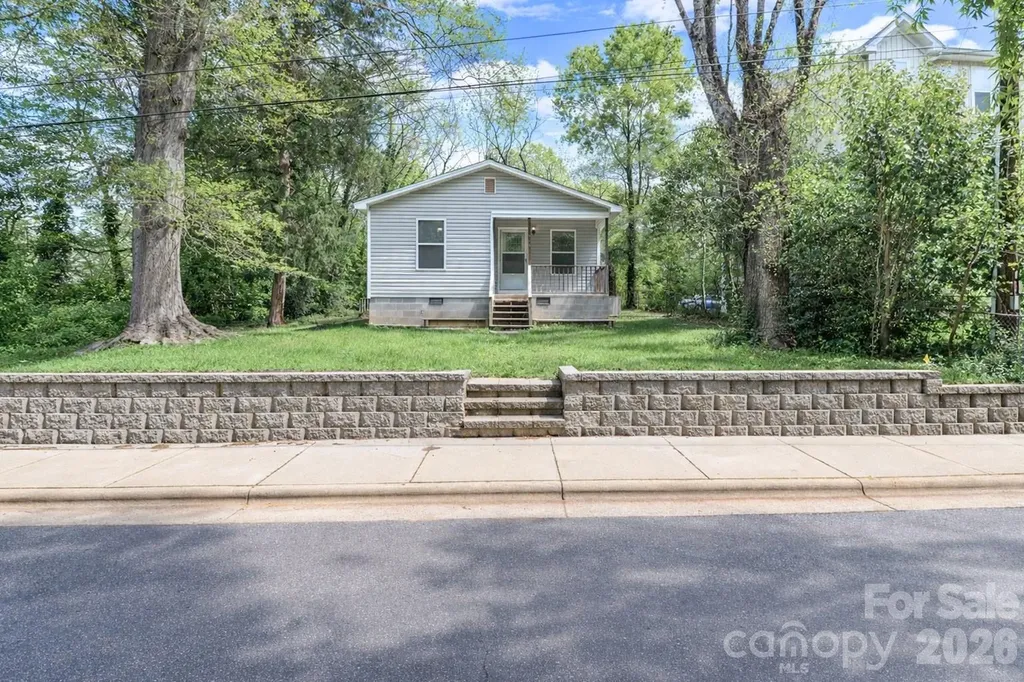 545 Gantt Street Mooresville NC 28115