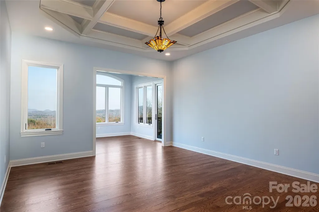 527 Falkirk Way Zirconia NC 28790