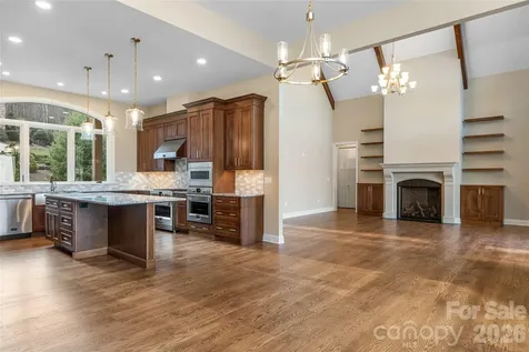 527 Falkirk Way Zirconia NC 28790