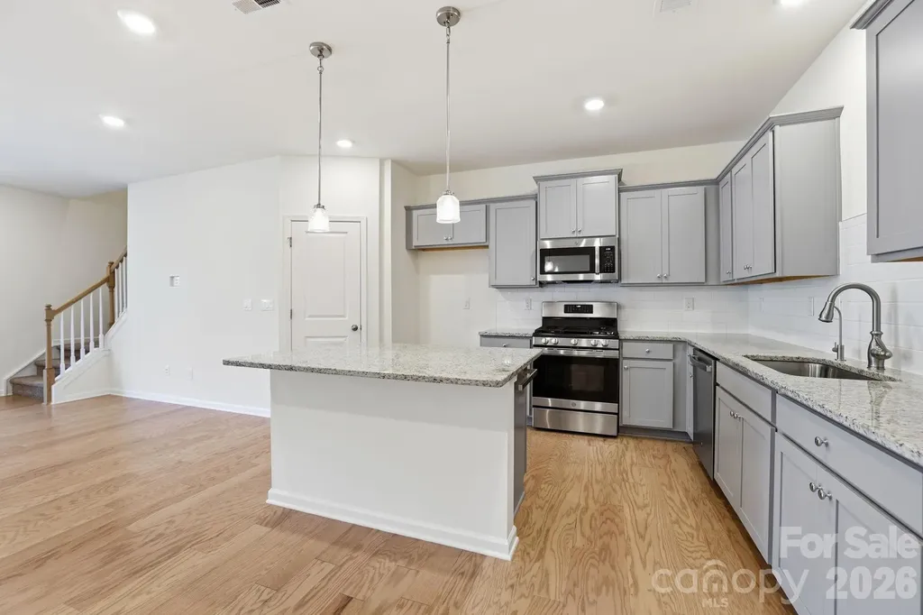 275 Harpers Run Lane Matthews NC 28104