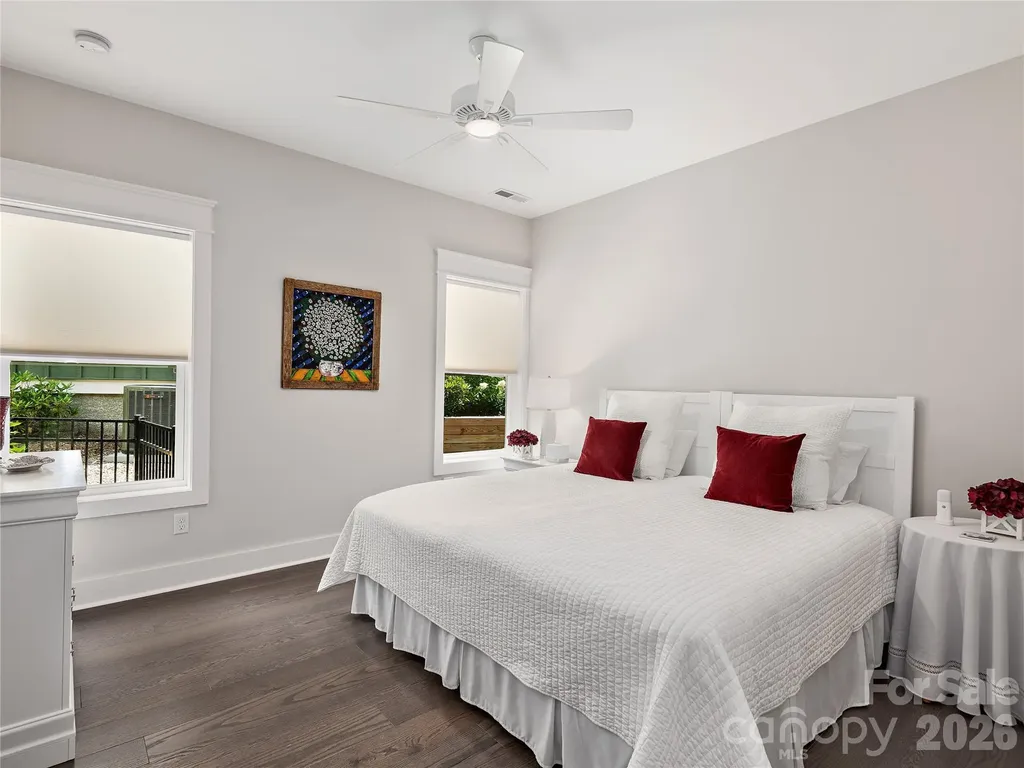 31 Cozy Cottage Way Arden NC 28704