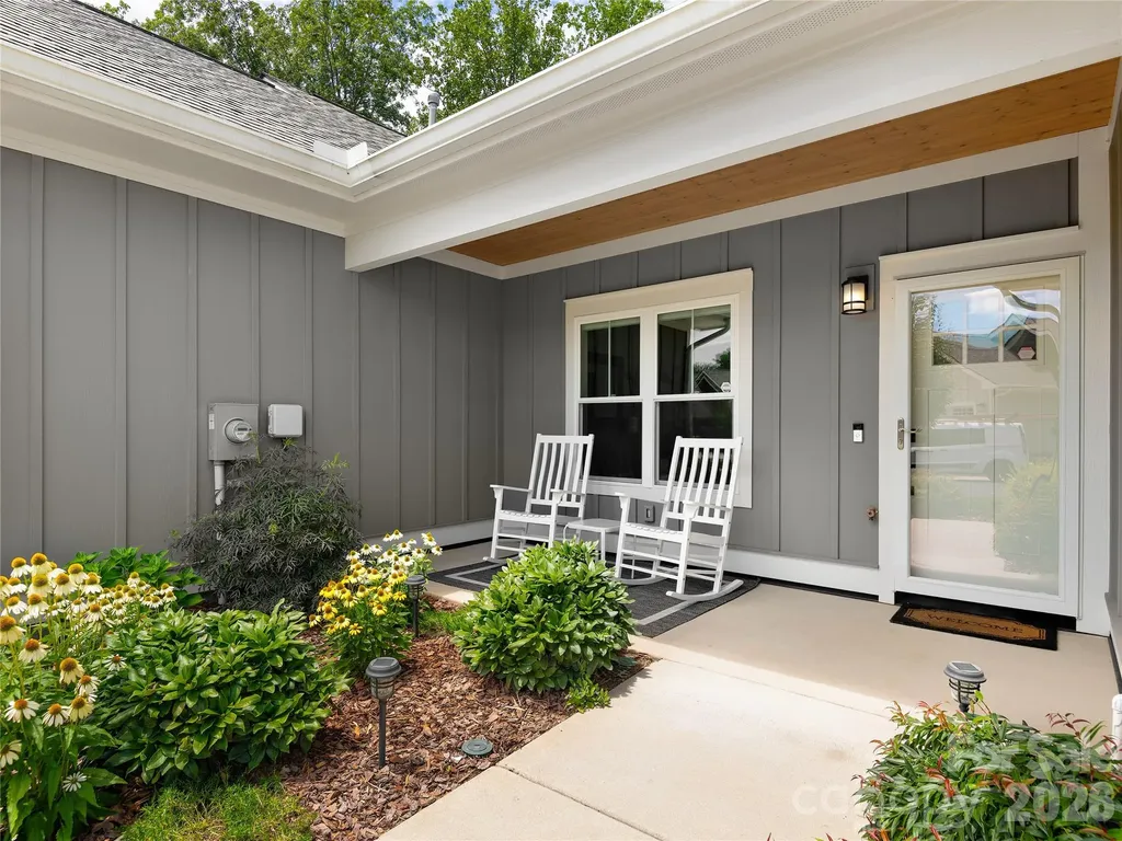 31 Cozy Cottage Way Arden NC 28704