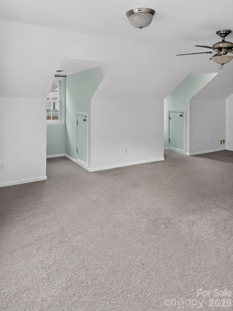 8601 Walsham Drive Charlotte NC 28277