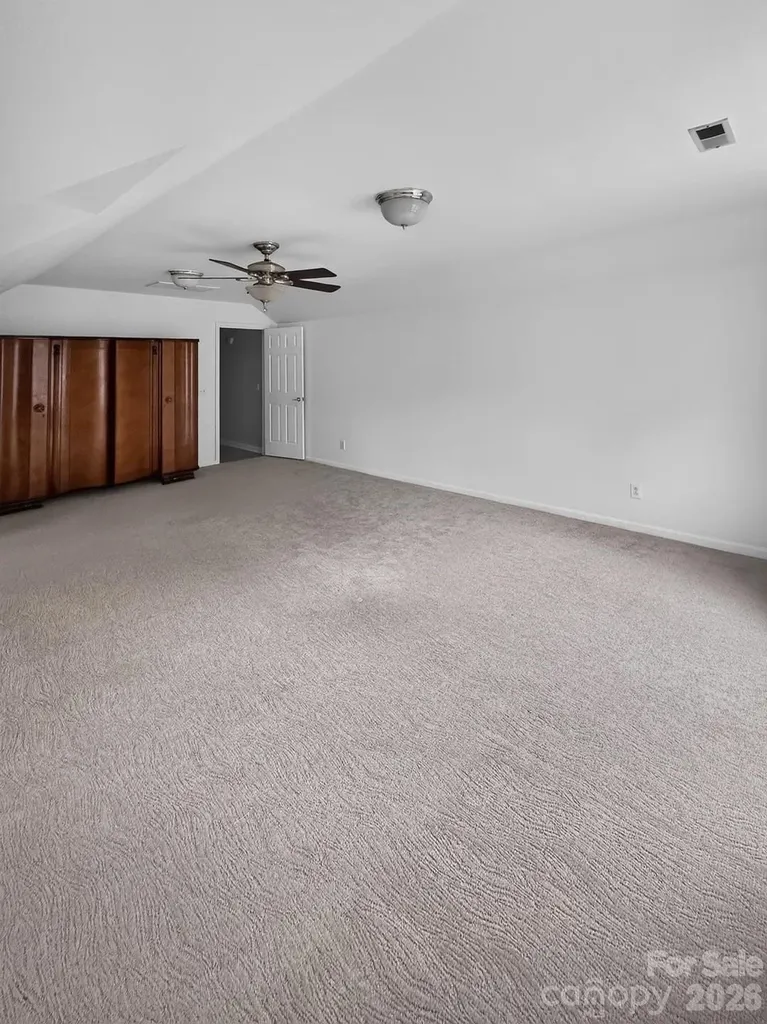 8601 Walsham Drive Charlotte NC 28277