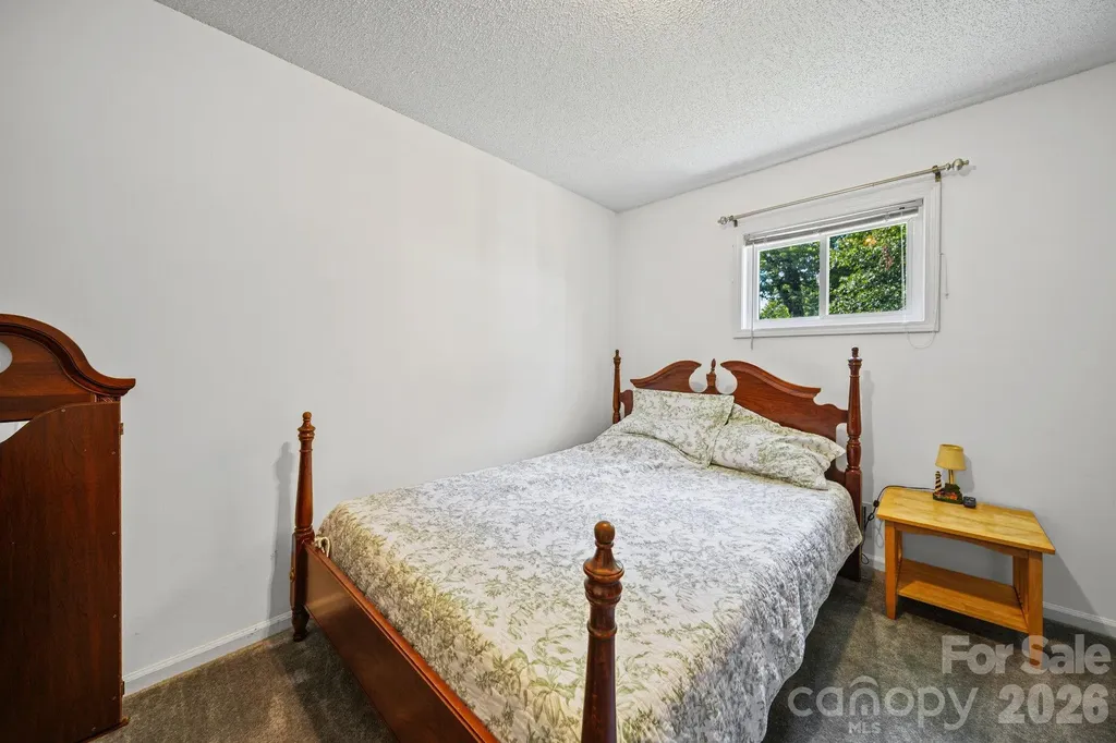 5949 Old Thompson Road Norwood NC 28128