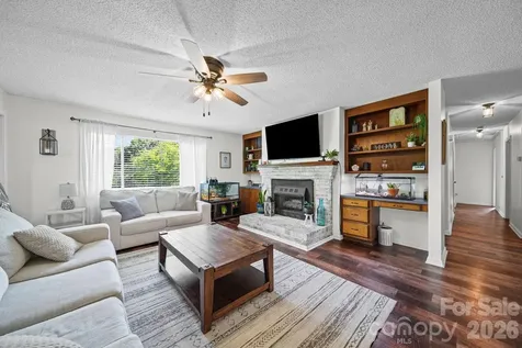 5949 Old Thompson Road Norwood NC 28128