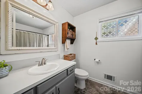 5949 Old Thompson Road Norwood NC 28128