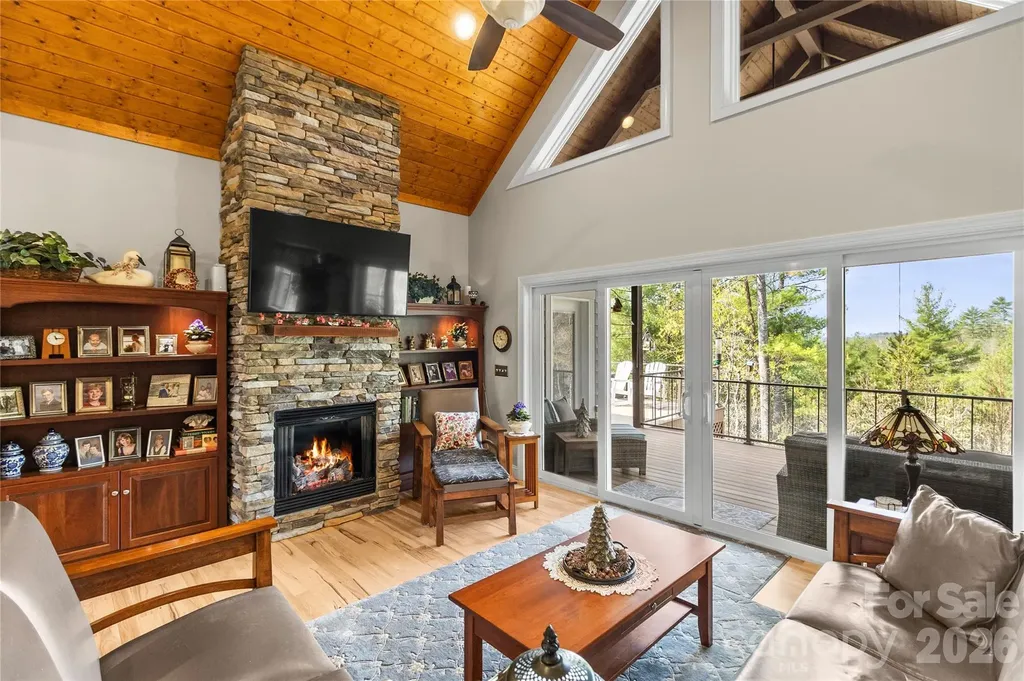 1103 River Ridge Way Lenoir NC 28645
