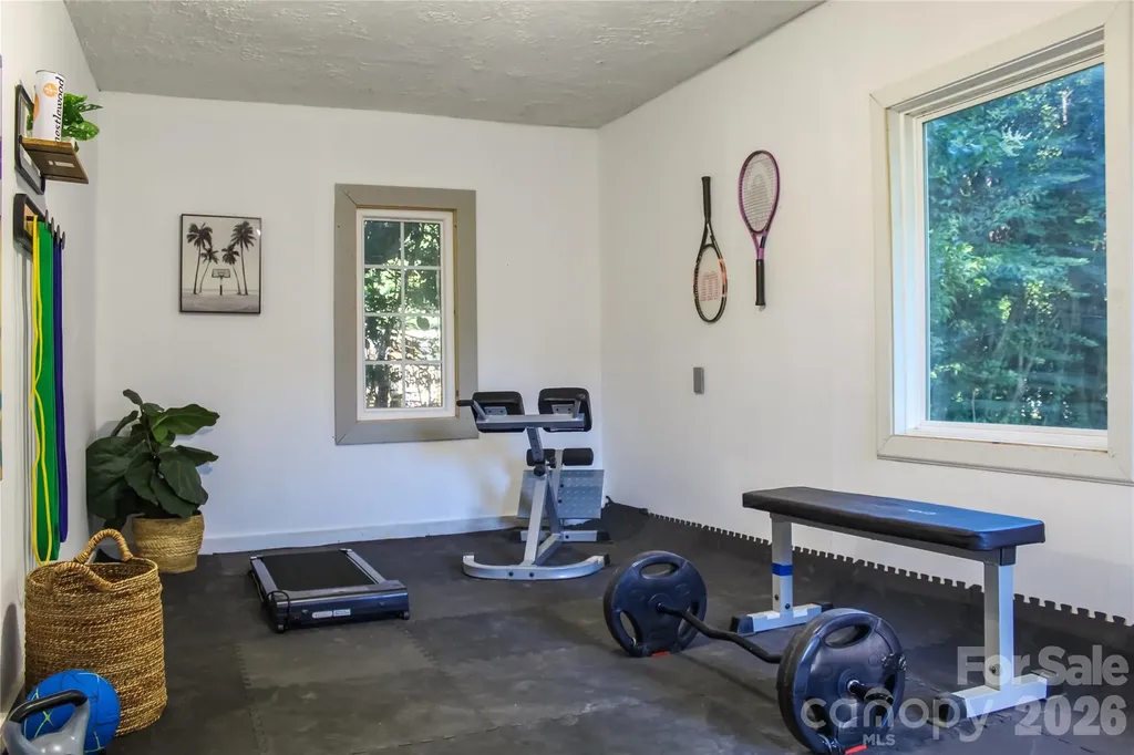 2601 Ashley Road Charlotte NC 28208