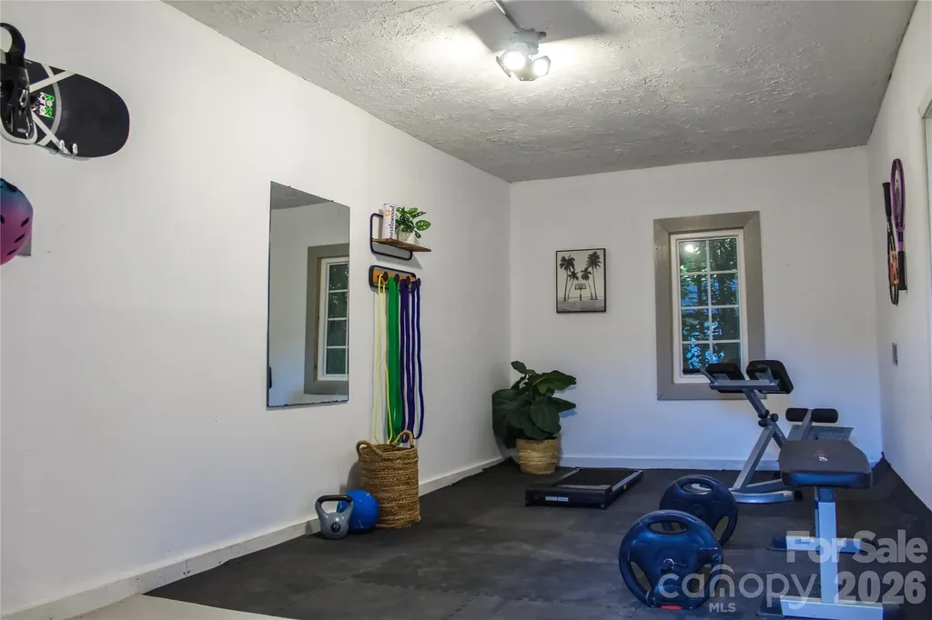 2601 Ashley Road Charlotte NC 28208