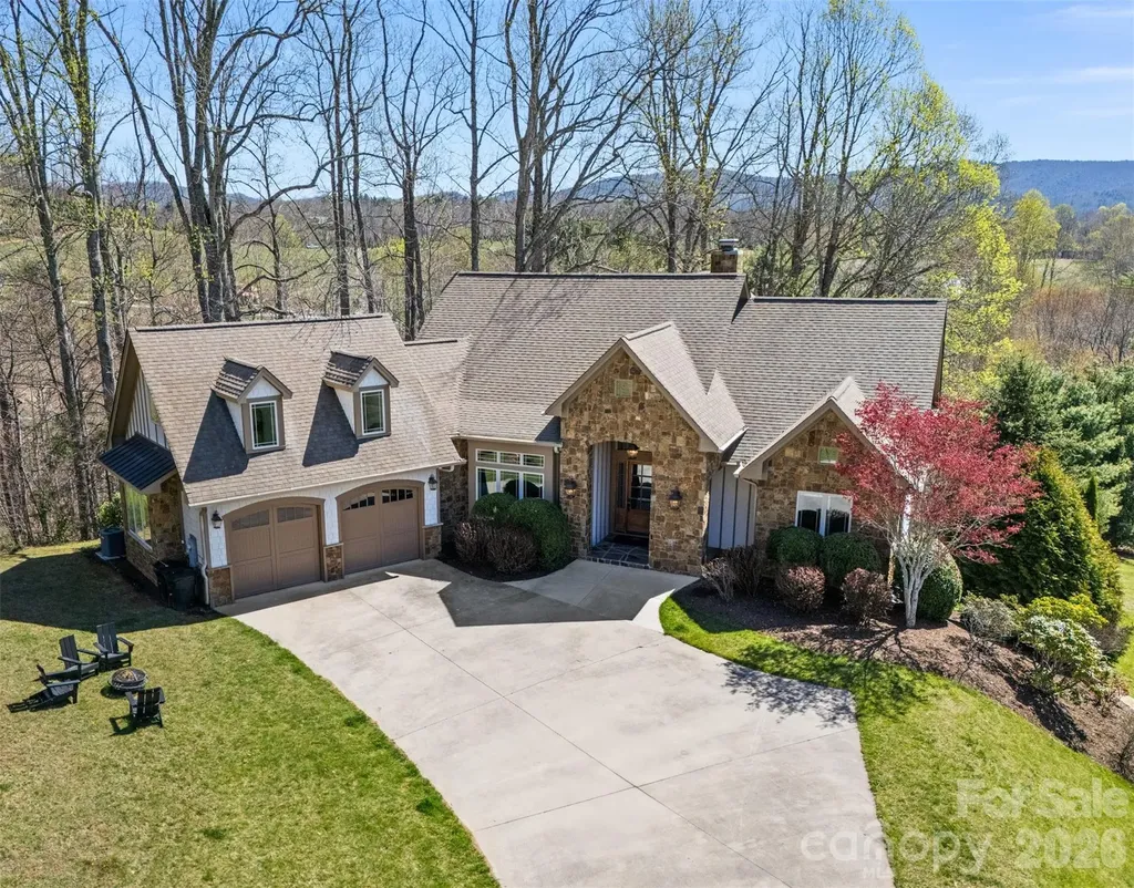 46 N Ridge Lane Newland NC 28657