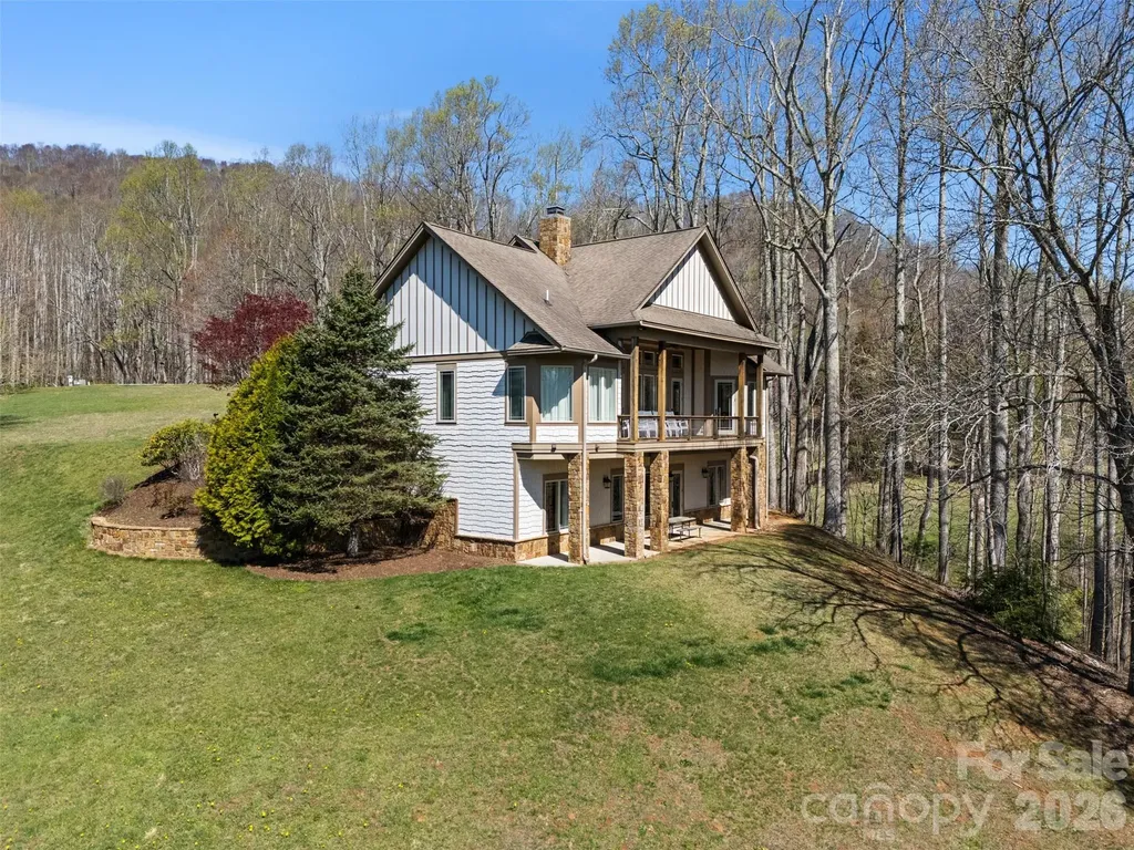 46 N Ridge Lane Newland NC 28657