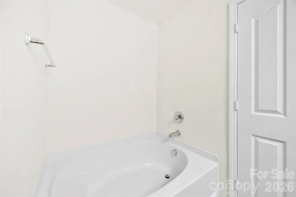 4715 Mcclure Road Charlotte NC 28216