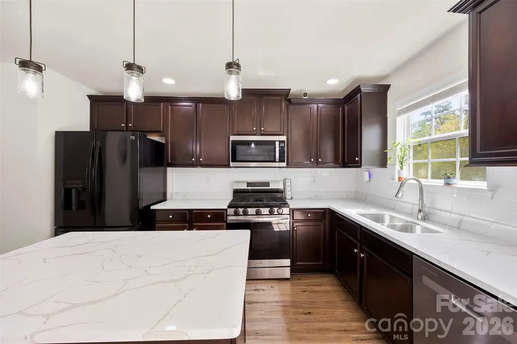 4715 Mcclure Road Charlotte NC 28216