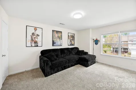 4715 Mcclure Road Charlotte NC 28216