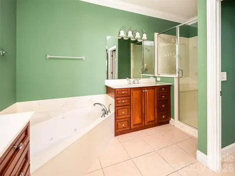 124 Towne Place Drive Hendersonville NC 28792