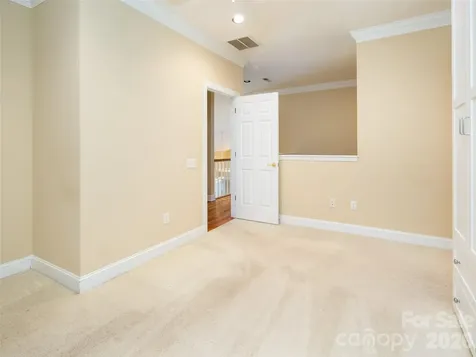 124 Towne Place Drive Hendersonville NC 28792