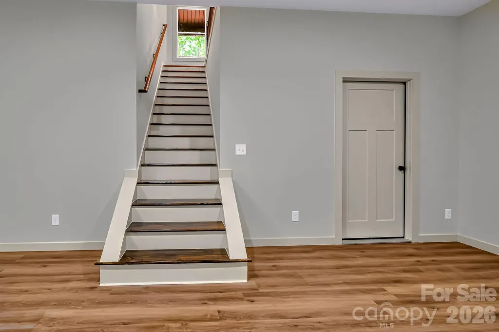 1282 Old Country Road Waynesville NC 28786