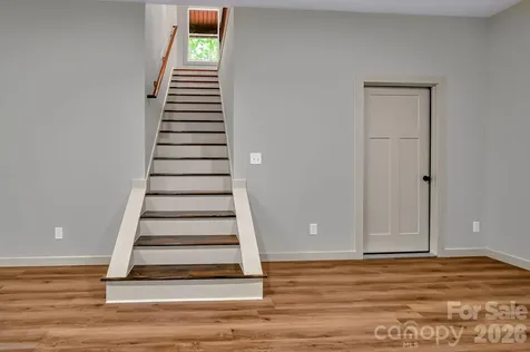 1282 Old Country Road Waynesville NC 28786