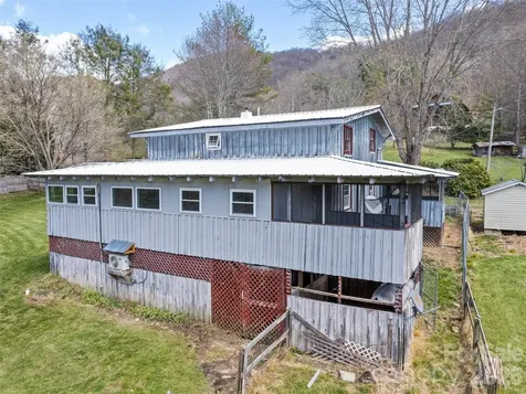 838 Hidden Valley Road Clyde NC 28721