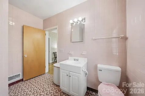 32 Falls Avenue Granite Falls NC 28630