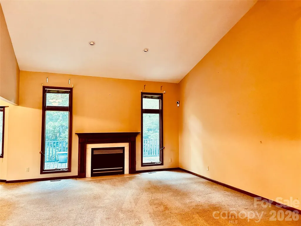 395 Wood Hollow Road Taylorsville NC 28681