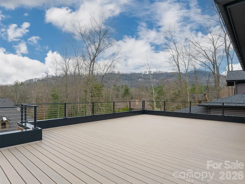 76 Running Creek Trail Arden NC 28704