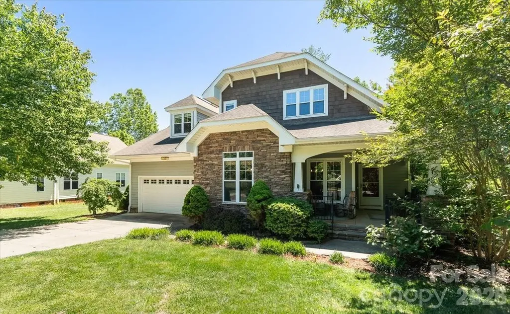 126 Carolina Bluebird Loop Arden NC 28704