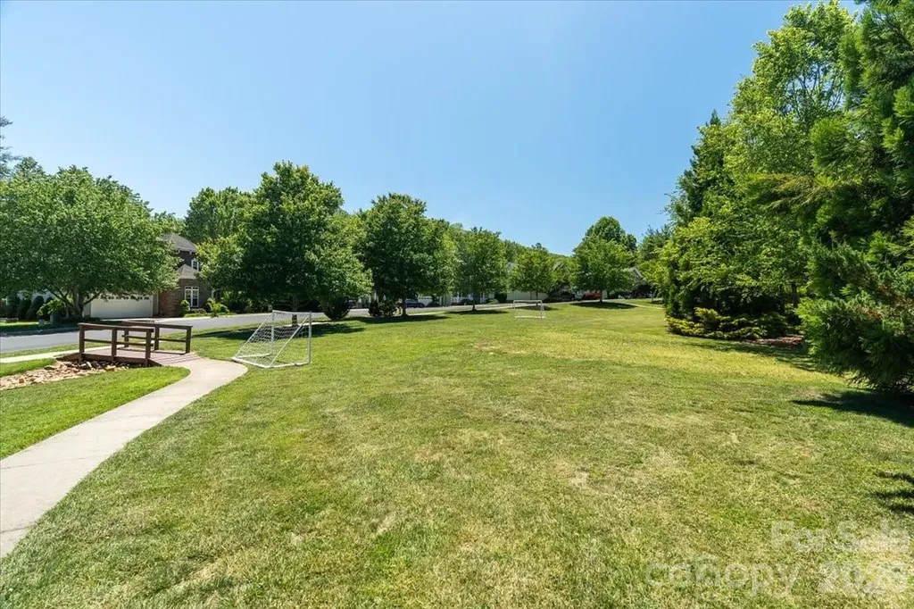 126 Carolina Bluebird Loop Arden NC 28704