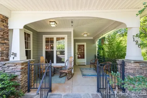 126 Carolina Bluebird Loop Arden NC 28704