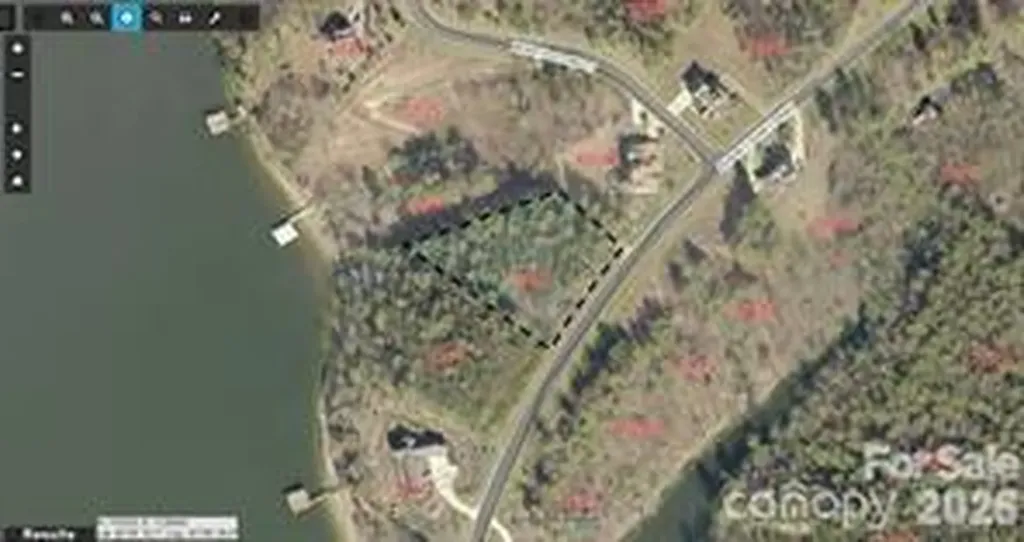 436 Sunset Point Parkway Nebo NC 28761