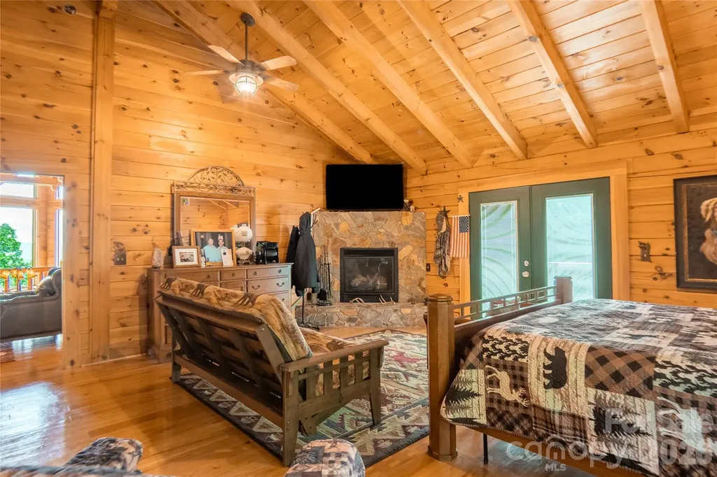 300 Williams Circle Lake Lure NC 28746