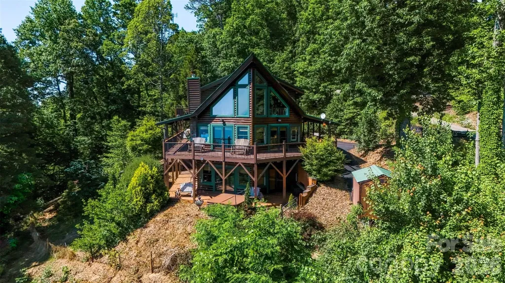 300 Williams Circle Lake Lure NC 28746