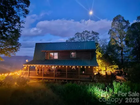 300 Williams Circle Lake Lure NC 28746