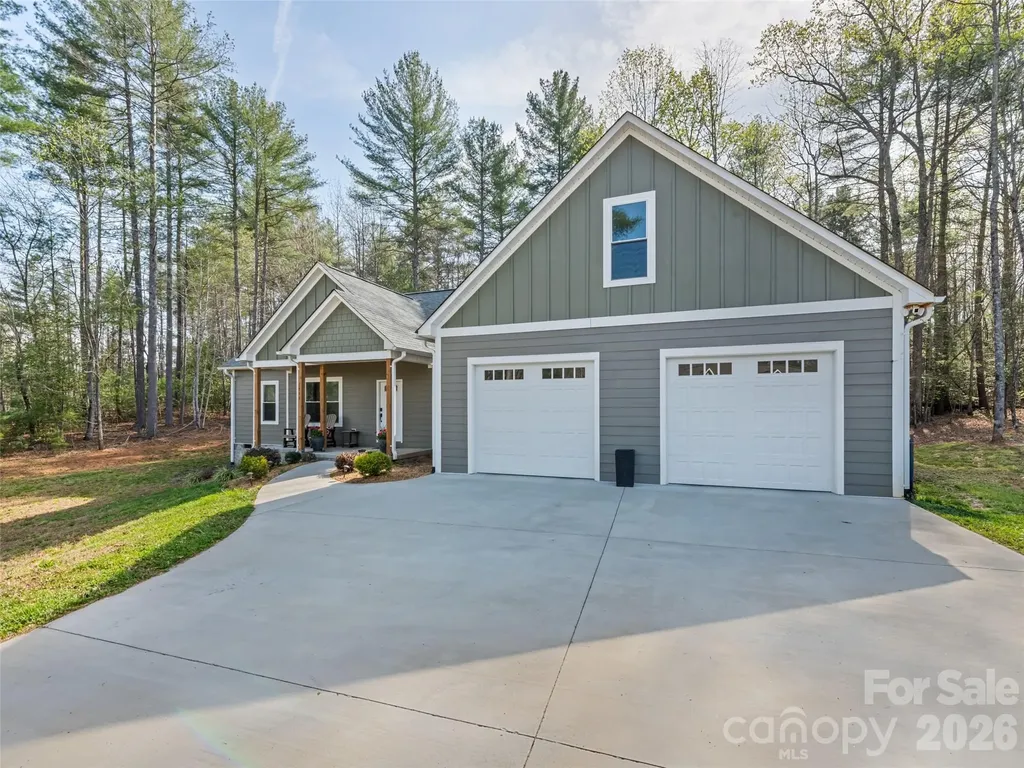 1711 Plantation Loop Morganton NC 28655